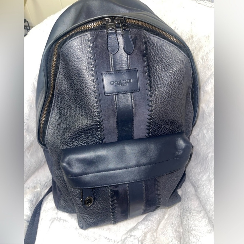 EUC LEATHER COACH BACKPACK